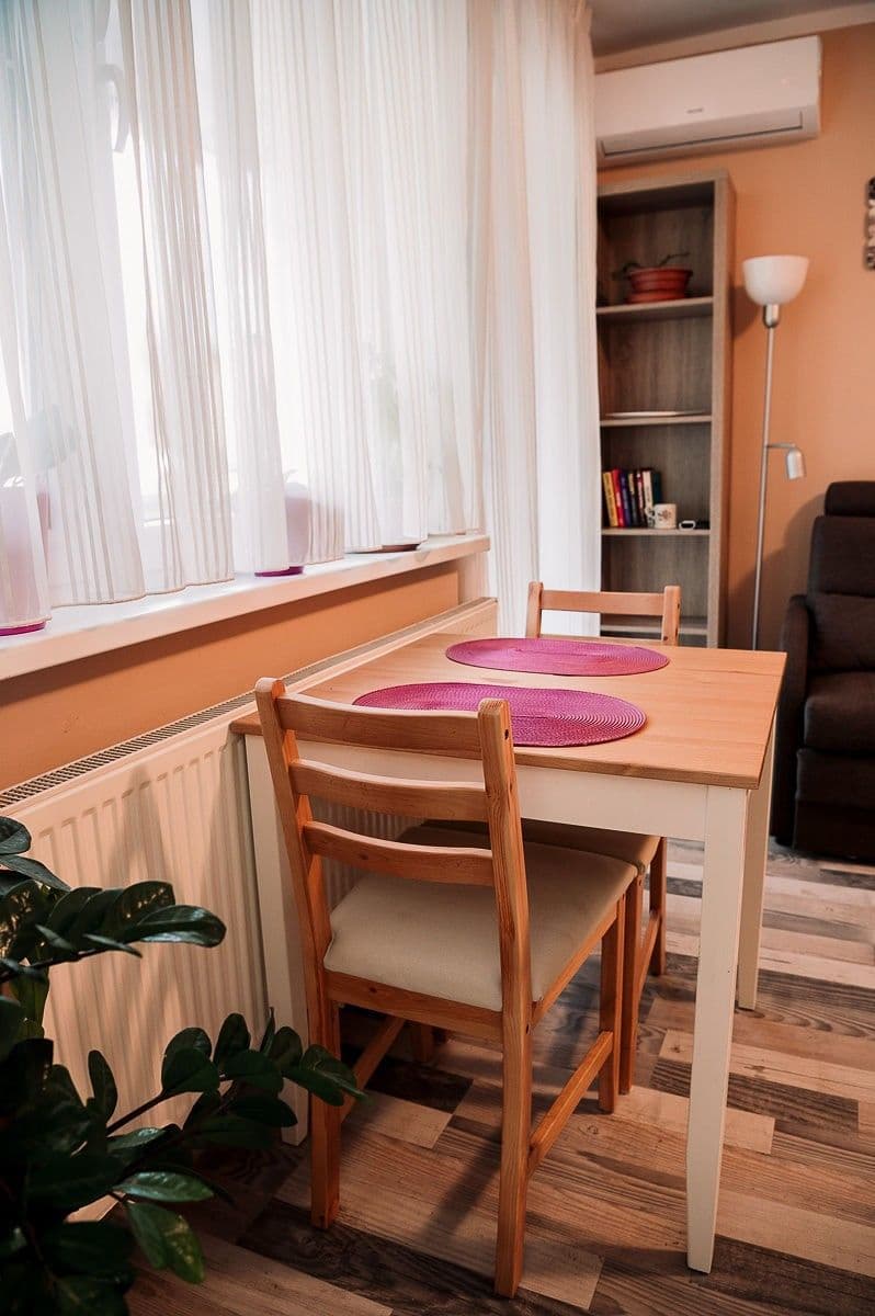 Pronájem bytu 1+1 38 m², Novohorská, Rača, Bratislavský kraj Pronájem bytu 1+1 38 m², Novohorská, Rača, Bratislavský kraj