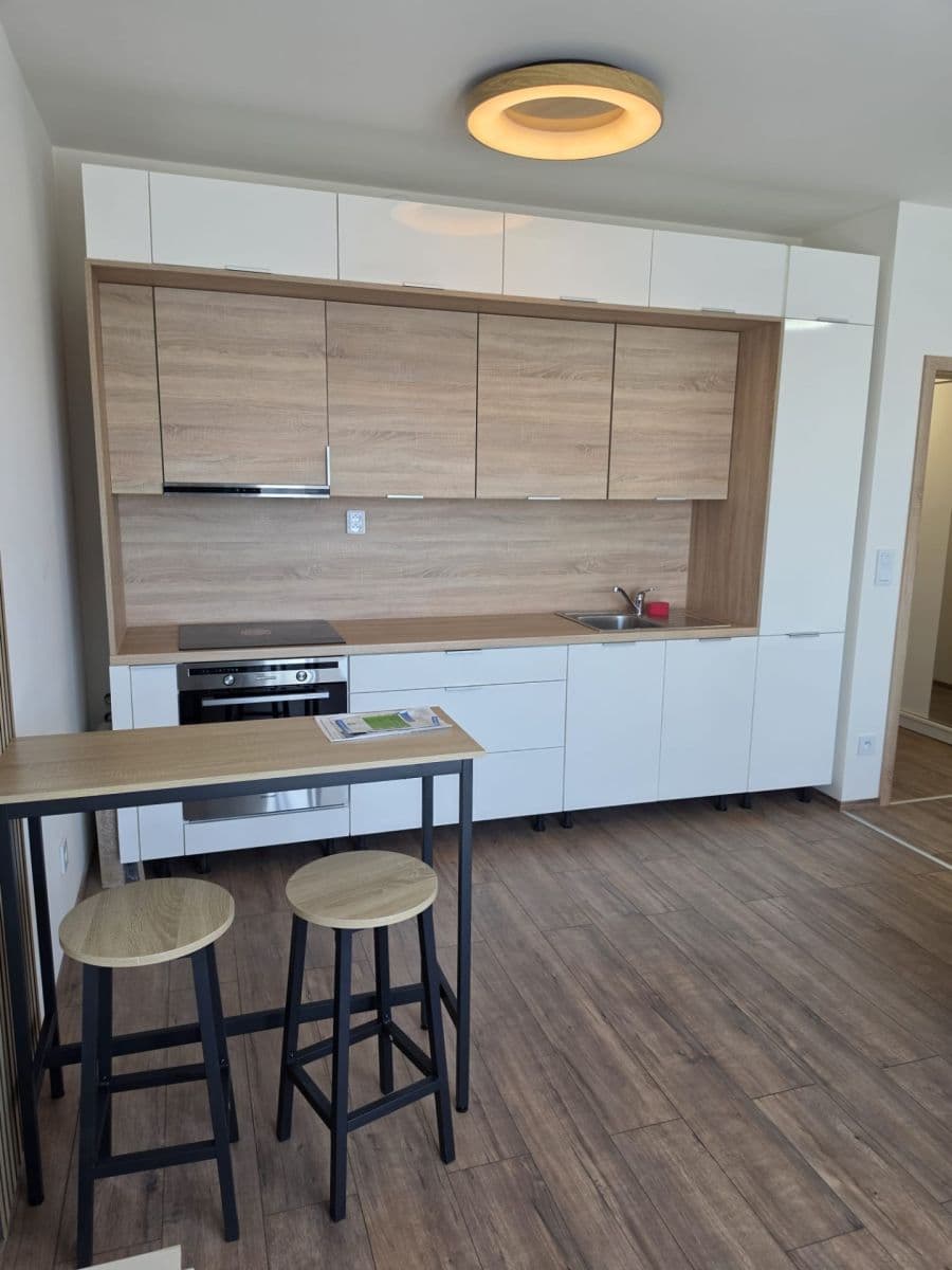 Pronájem bytu 1+kk 32 m², Arnošta Staňka, Praha, Praha Pronájem bytu 1+kk 32 m², Arnošta Staňka, Praha, Praha