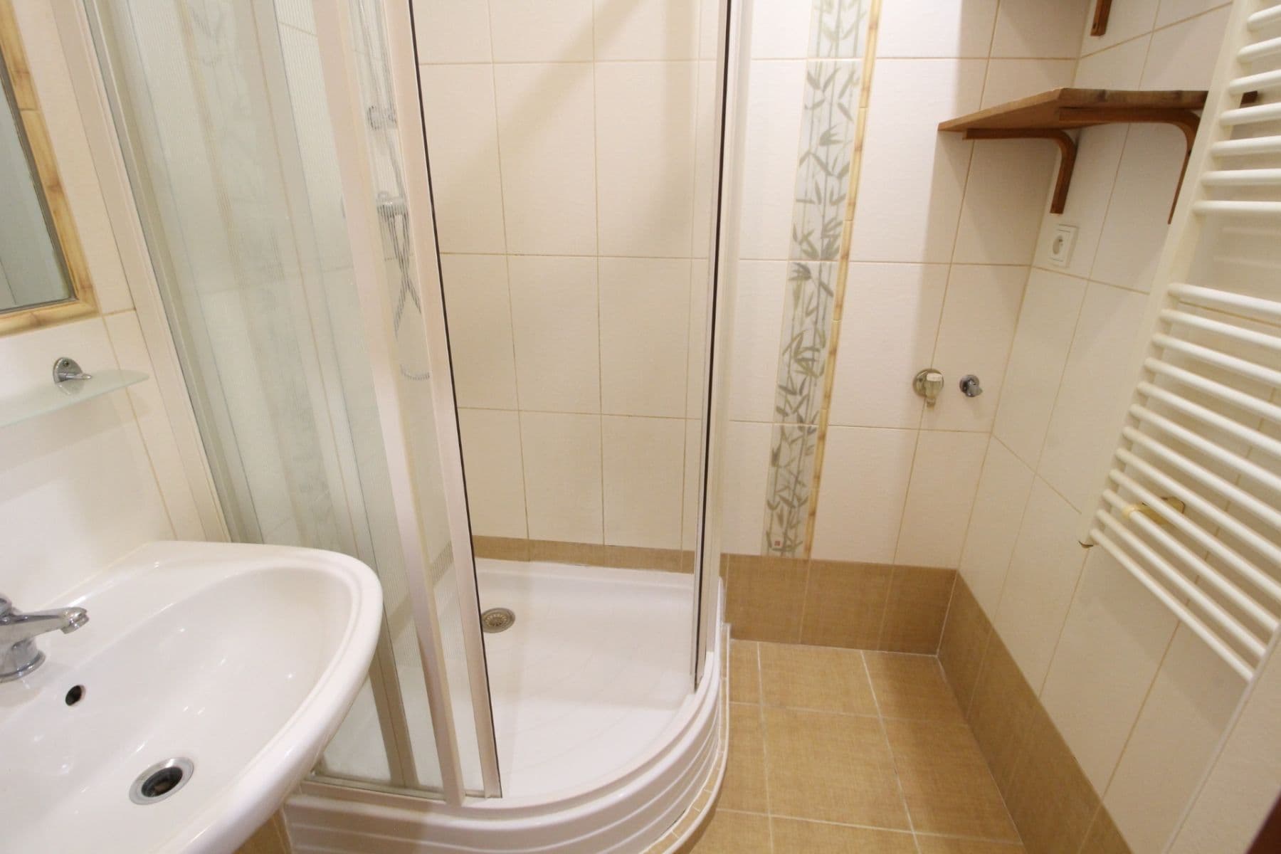 Pronájem bytu 2+1 53 m², Kafkova, Praha, Praha Pronájem bytu 2+1 53 m², Kafkova, Praha, Praha