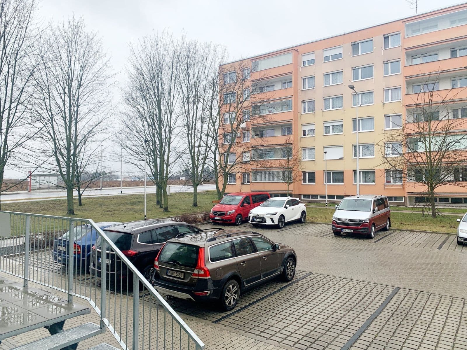 Pronájem bytu 3+1 55 m², Na růžovém poli, Kladno, Středočeský kraj Pronájem bytu 3+1 55 m², Na růžovém poli, Kladno, Středočeský kraj