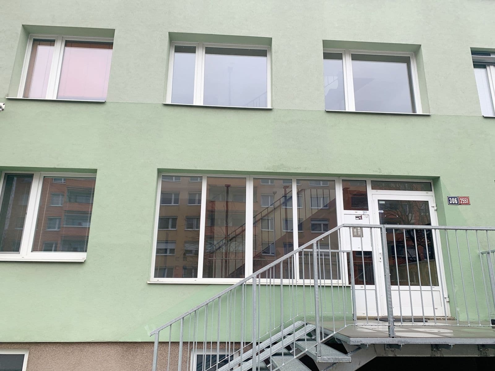 Pronájem bytu 3+1 55 m², Na růžovém poli, Kladno, Středočeský kraj Pronájem bytu 3+1 55 m², Na růžovém poli, Kladno, Středočeský kraj