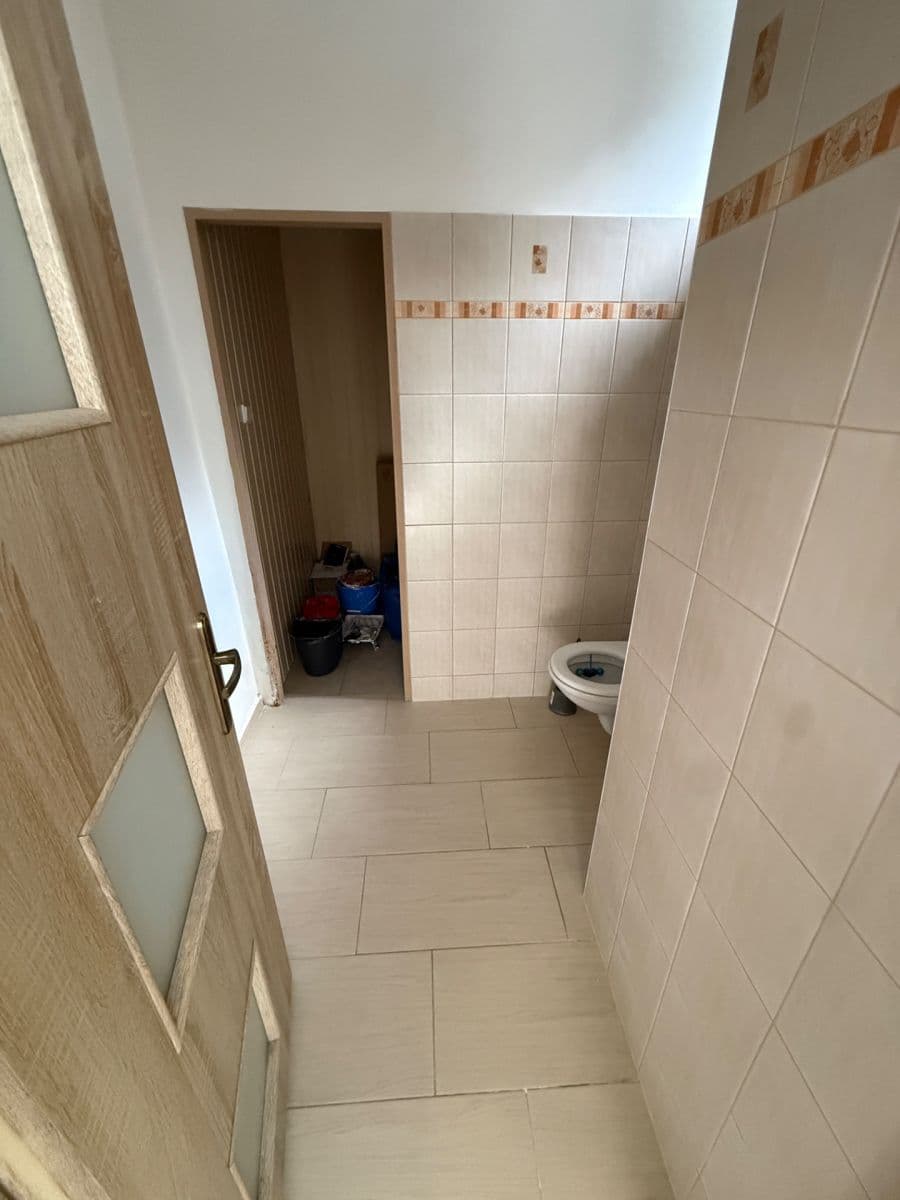 Pronájem bytu 3+kk 51 m², Hrdinů, Horoměřice, Středočeský kraj Pronájem bytu 3+kk 51 m², Hrdinů, Horoměřice, Středočeský kraj
