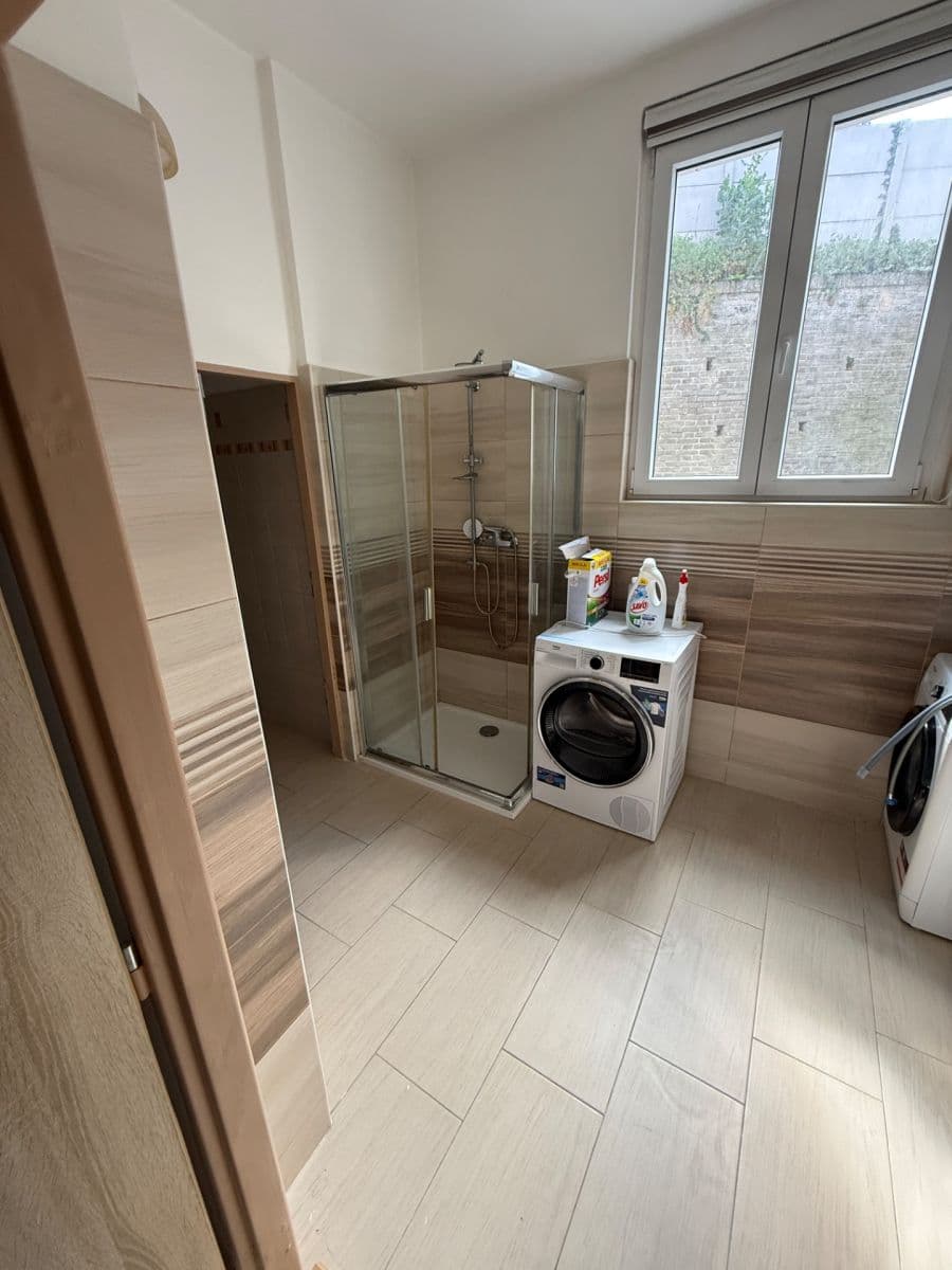 Pronájem bytu 3+kk 51 m², Hrdinů, Horoměřice, Středočeský kraj Pronájem bytu 3+kk 51 m², Hrdinů, Horoměřice, Středočeský kraj