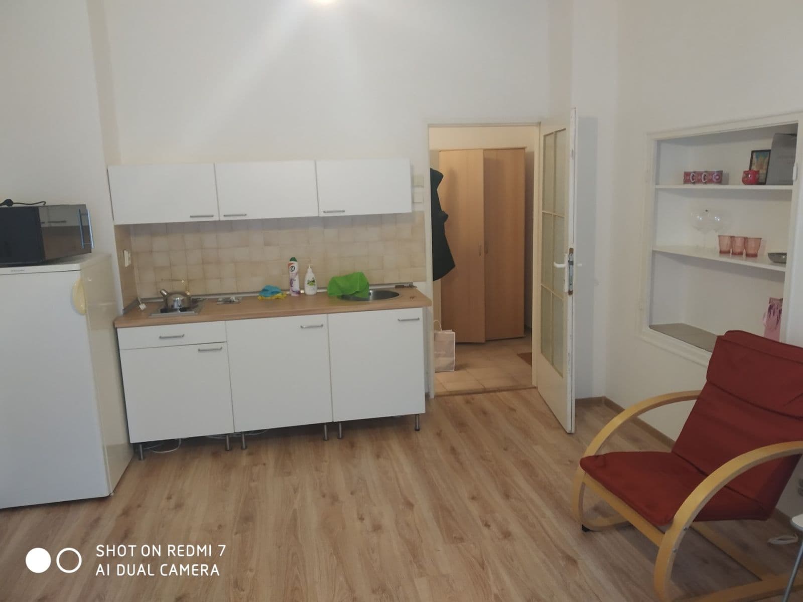 Prodej bytu 1+kk 30 m², Počátecká, Praha, Praha Prodej bytu 1+kk 30 m², Počátecká, Praha, Praha