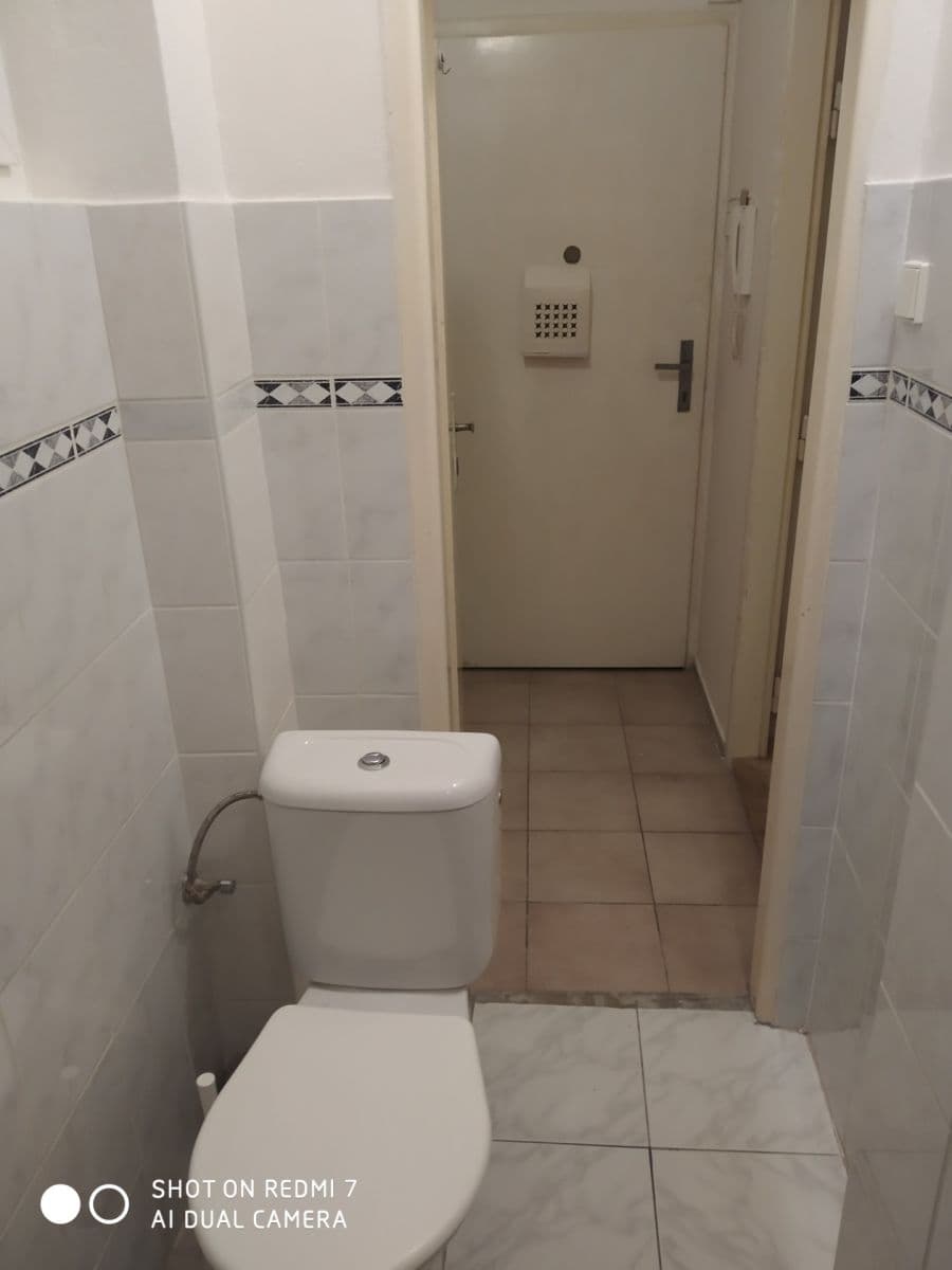 Prodej bytu 1+kk 30 m², Počátecká, Praha, Praha Prodej bytu 1+kk 30 m², Počátecká, Praha, Praha