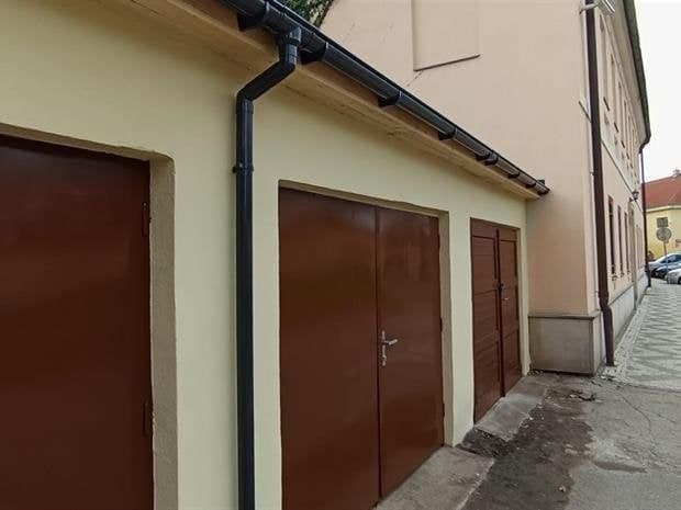 Pronájem garáže 18 m², Viničná, Praha, Praha Pronájem garáže 18 m², Viničná, Praha, Praha