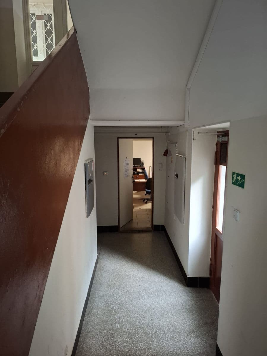 Prodej kanceláře 100 m², Křišťanova, Praha, Praha Prodej kanceláře 100 m², Křišťanova, Praha, Praha
