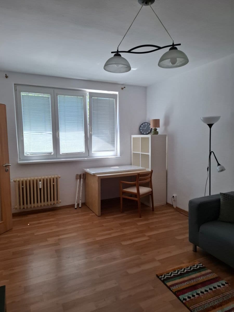 Pronájem bytu 2+1 47 m², Astrová, Ružinov, Bratislavský kraj Pronájem bytu 2+1 47 m², Astrová, Ružinov, Bratislavský kraj