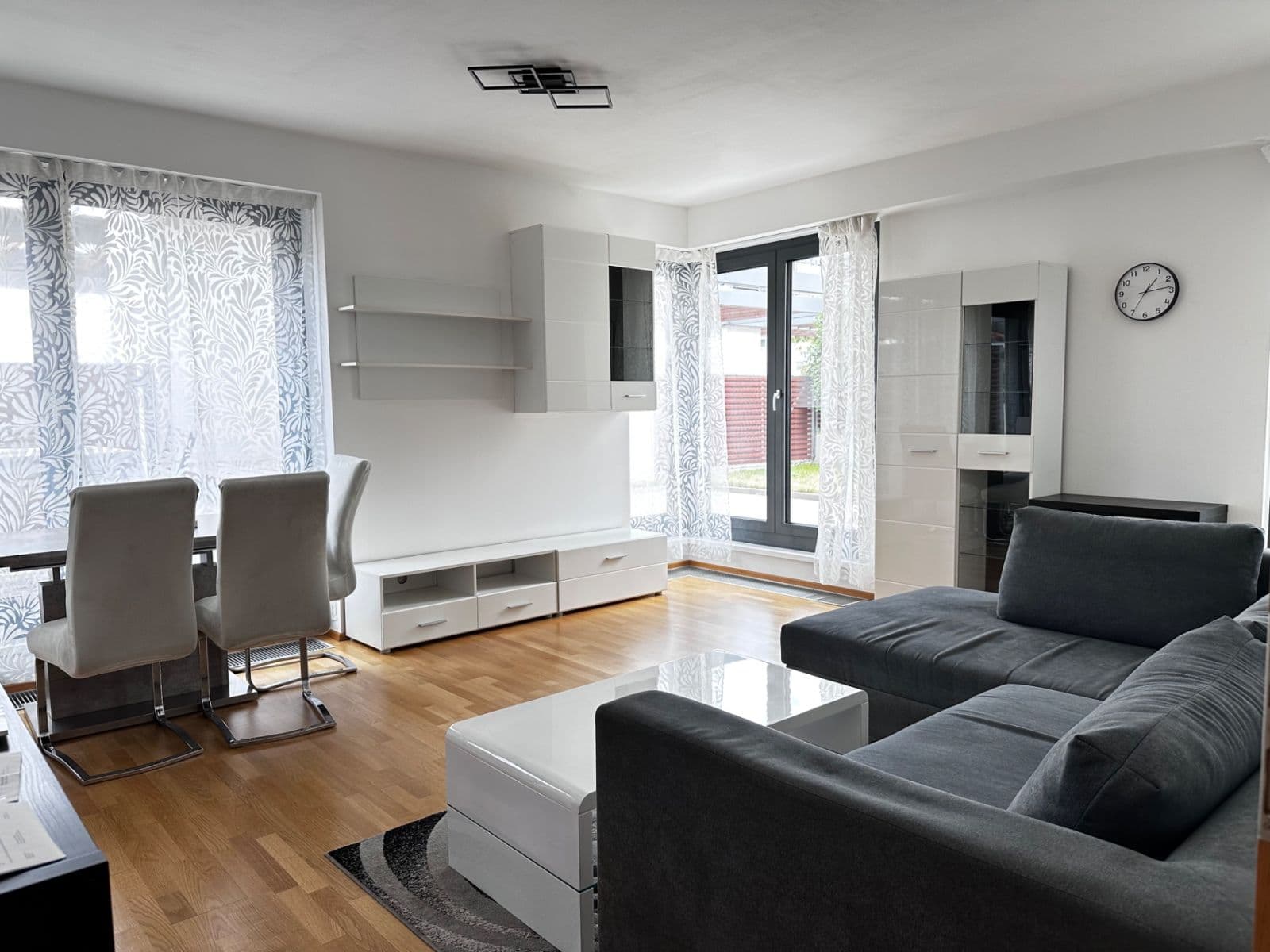 Pronájem bytu 2+kk 61 m², Olšanská, Praha, Praha Pronájem bytu 2+kk 61 m², Olšanská, Praha, Praha