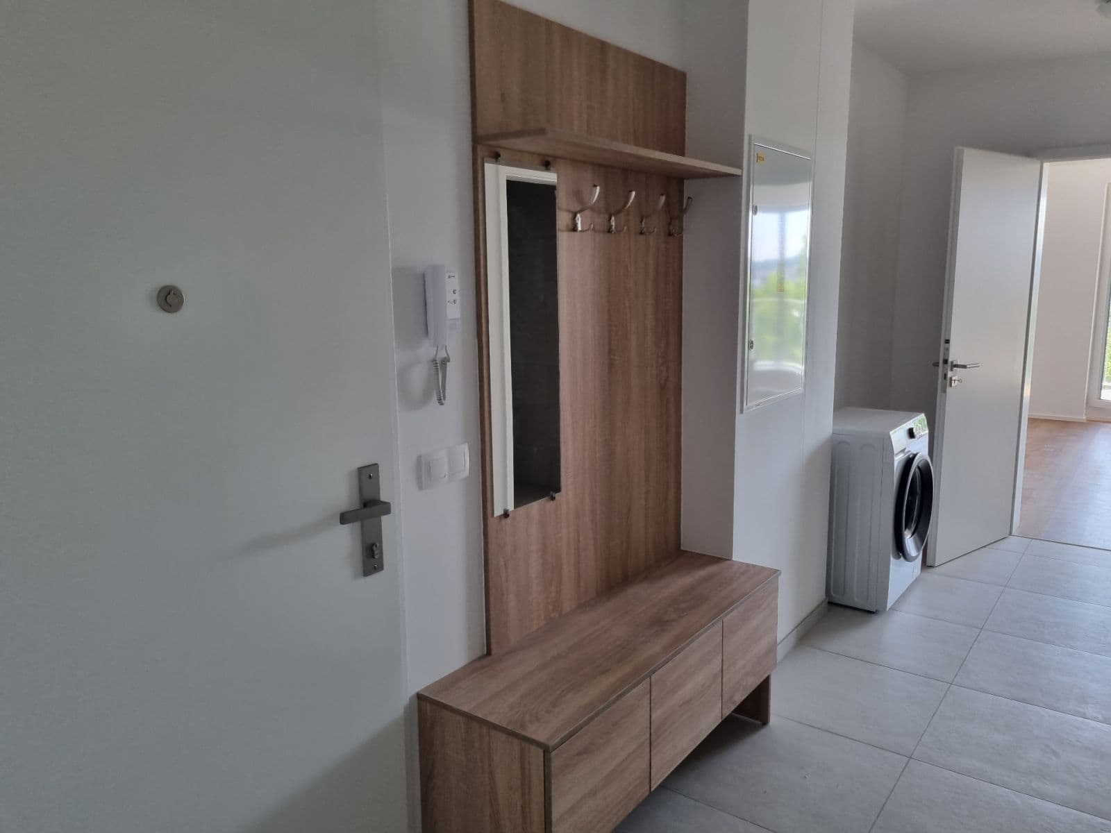 Pronájem bytu 2+kk 60 m², Pod Krocínkou, Praha, Praha Pronájem bytu 2+kk 60 m², Pod Krocínkou, Praha, Praha