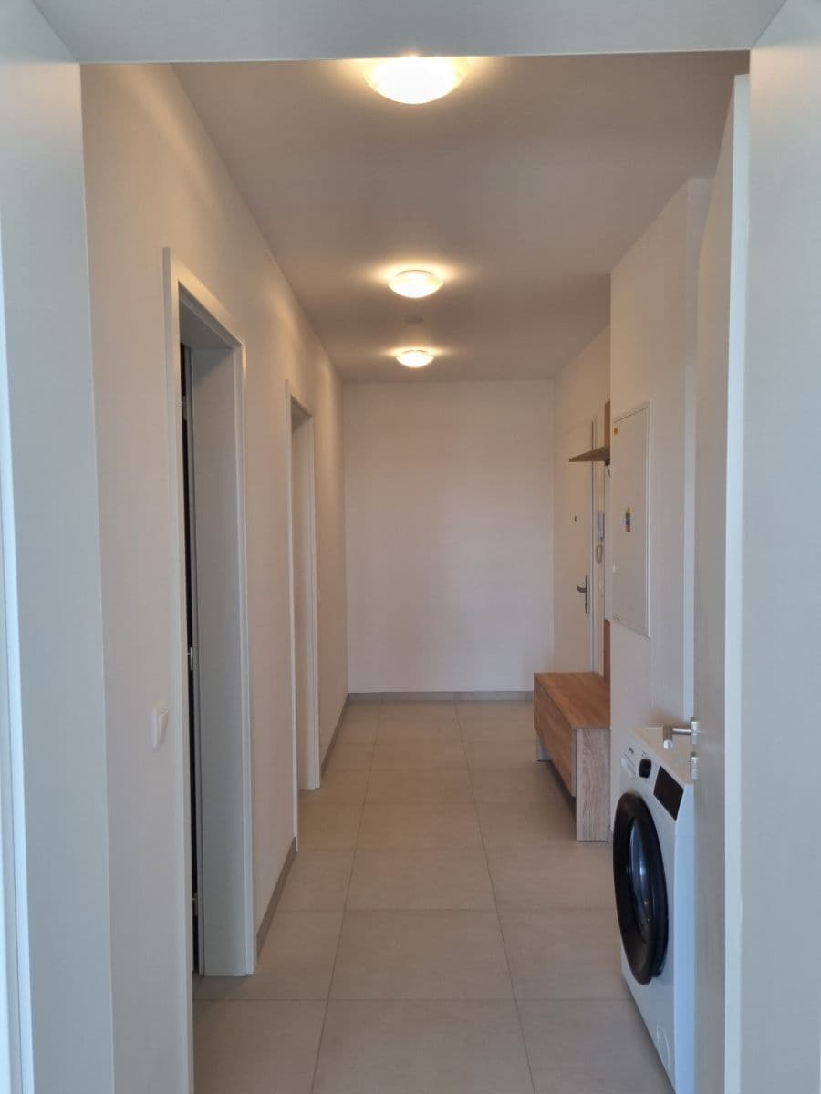 Pronájem bytu 2+kk 60 m², Pod Krocínkou, Praha, Praha Pronájem bytu 2+kk 60 m², Pod Krocínkou, Praha, Praha