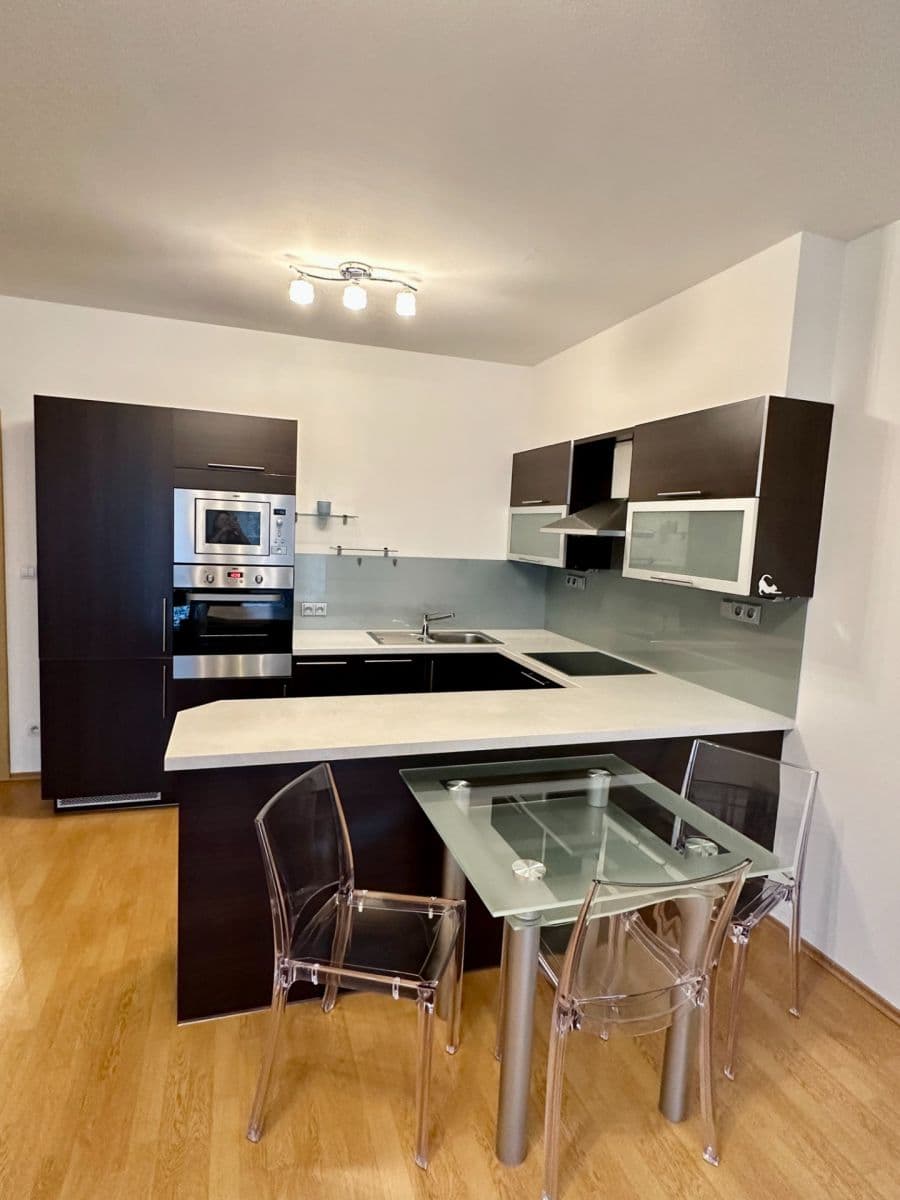 Pronájem bytu 2+kk 73 m², Panuškova, Praha, Praha Pronájem bytu 2+kk 73 m², Panuškova, Praha, Praha