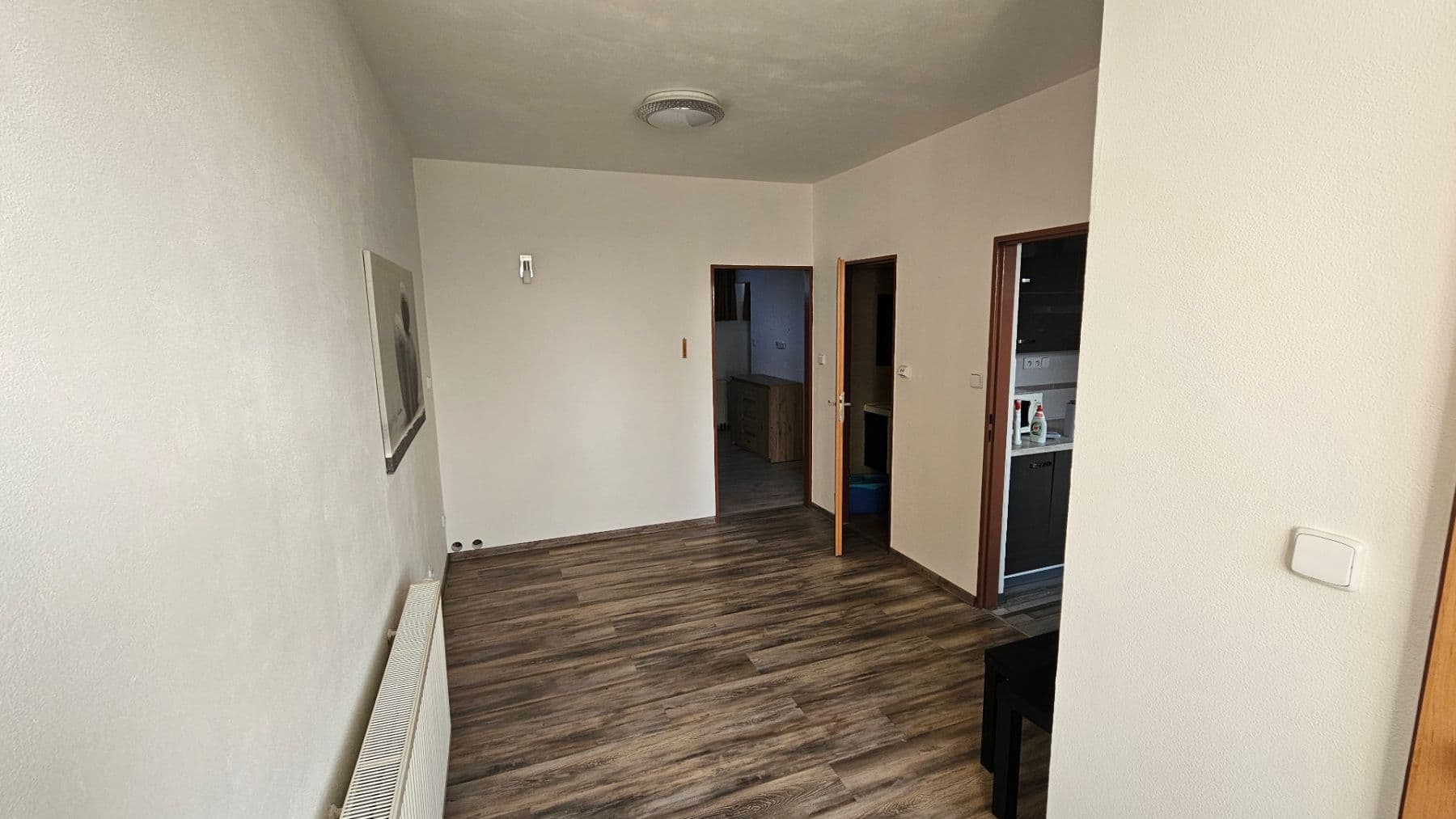 Pronájem kanceláře 55 m², V Padolině, Praha, Praha Pronájem kanceláře 55 m², V Padolině, Praha, Praha