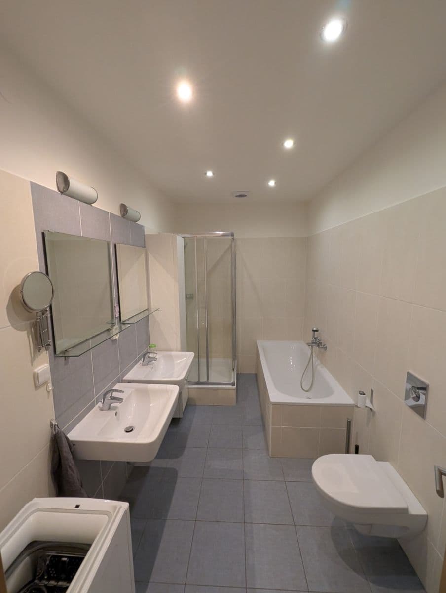 Pronájem bytu 2+kk 62 m², Kunzova, Brno, Jihomoravský kraj Pronájem bytu 2+kk 62 m², Kunzova, Brno, Jihomoravský kraj