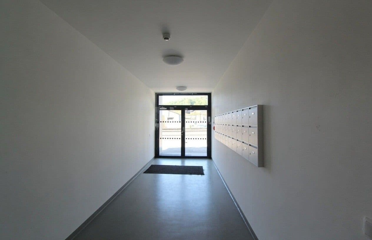 Pronájem bytu 1+kk 36 m², Plzeňská, Praha, Praha Pronájem bytu 1+kk 36 m², Plzeňská, Praha, Praha