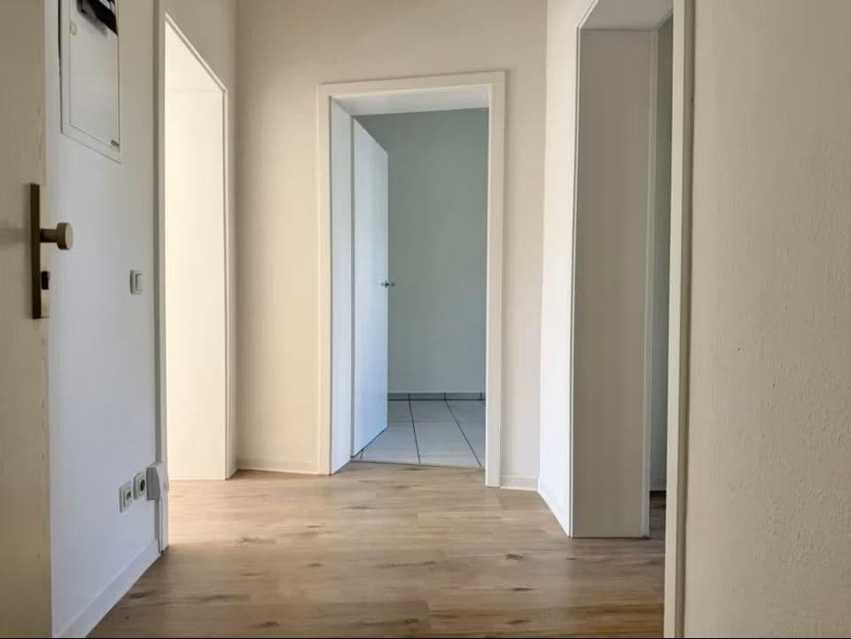 Pronájem bytu 2+1 54 m², Stadlerstraße 15, Chemnitz, Sasko Pronájem bytu 2+1 54 m², Stadlerstraße 15, Chemnitz, Sasko