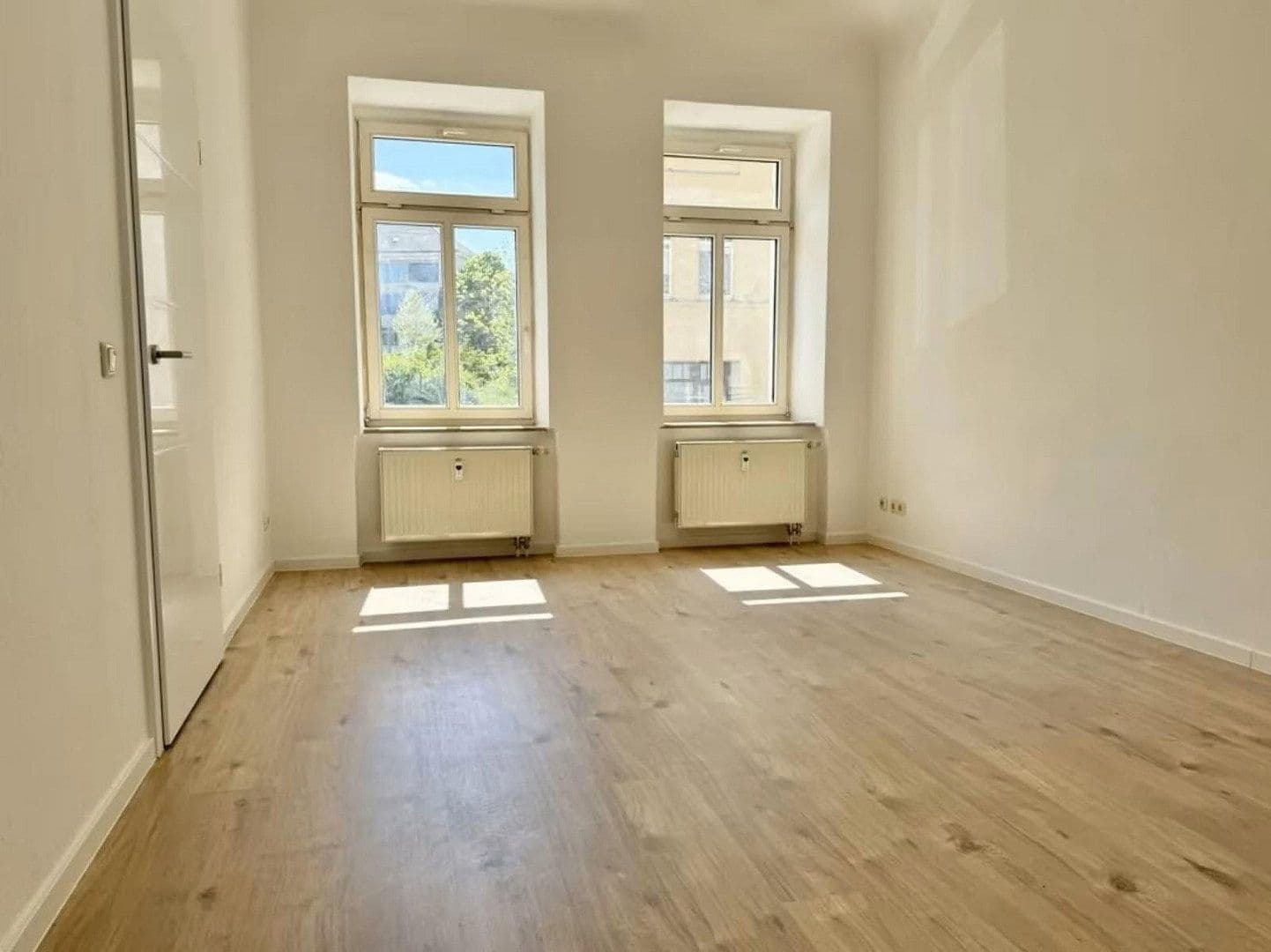 Pronájem bytu 2+1 54 m², Stadlerstraße 15, Chemnitz, Sasko Pronájem bytu 2+1 54 m², Stadlerstraße 15, Chemnitz, Sasko