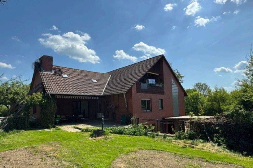 Prodej domu 279 m², pozemek 1.600 m², Haspel 13, Gleichen, Dolní Sasko Prodej domu 279 m², pozemek 1.600 m², Haspel 13, Gleichen, Dolní Sasko