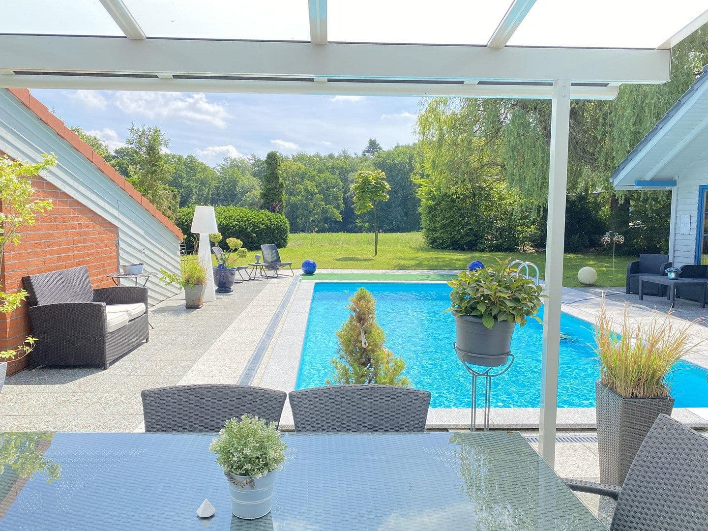 Prodej domu 127 m², pozemek 1.122 m², Ganderkesee, Dolní Sasko Prodej domu 127 m², pozemek 1.122 m², Ganderkesee, Dolní Sasko