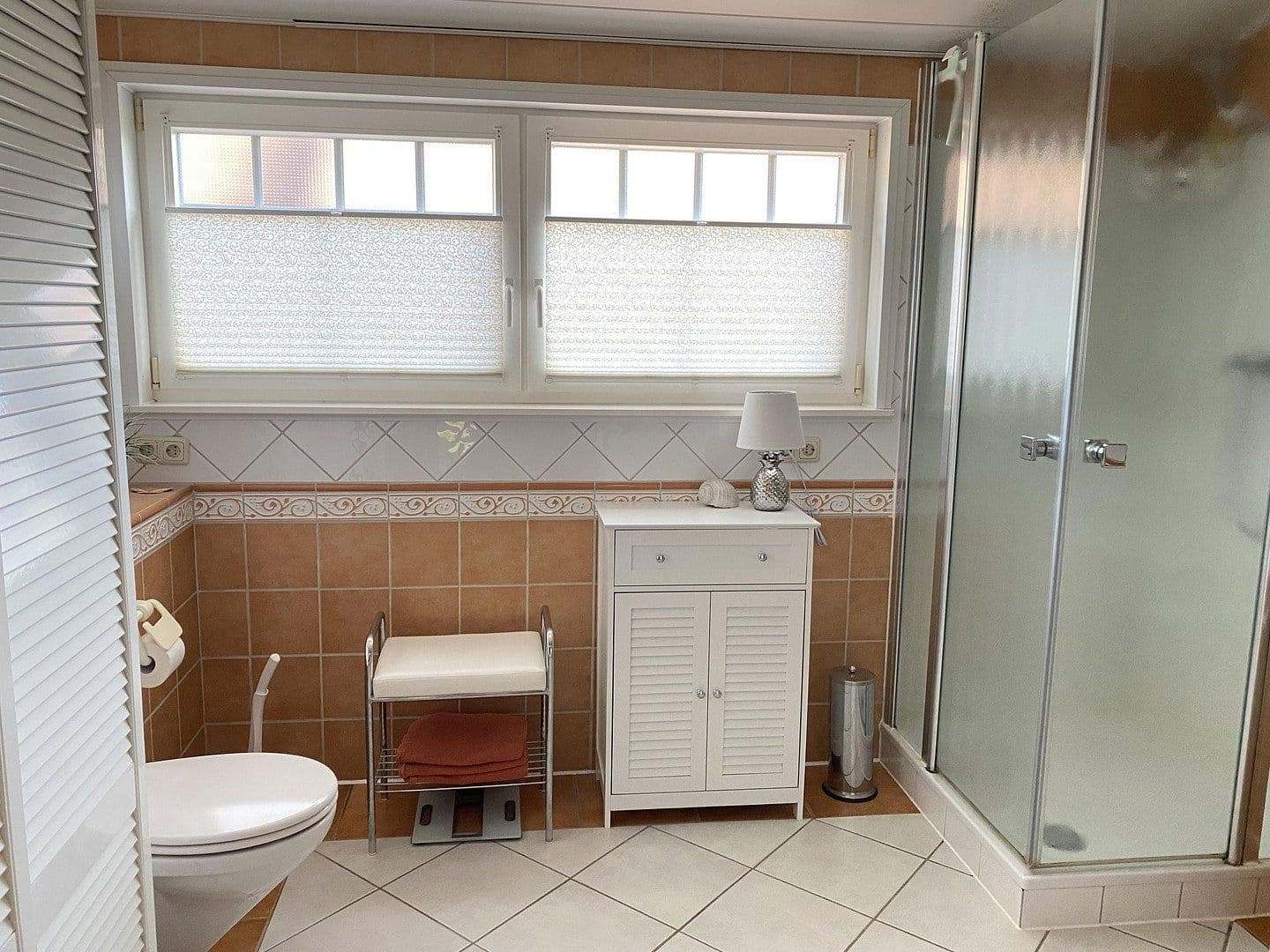 Prodej domu 127 m², pozemek 1.122 m², Ganderkesee, Dolní Sasko Prodej domu 127 m², pozemek 1.122 m², Ganderkesee, Dolní Sasko