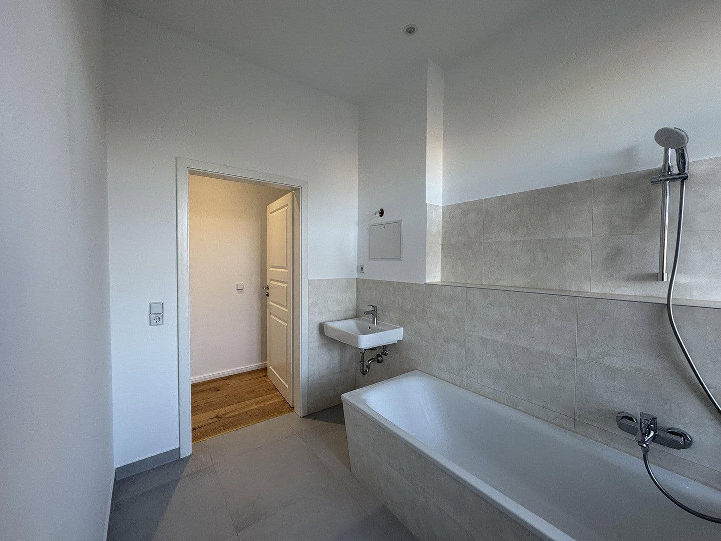 Prodej bytu 2+1 50 m², Leipzig, Sasko Prodej bytu 2+1 50 m², Leipzig, Sasko