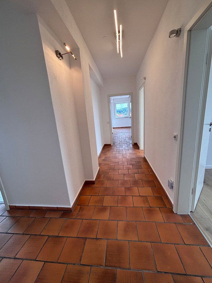 Pronájem bytu 7+1 175 m², Gilching, Bavorsko Pronájem bytu 7+1 175 m², Gilching, Bavorsko