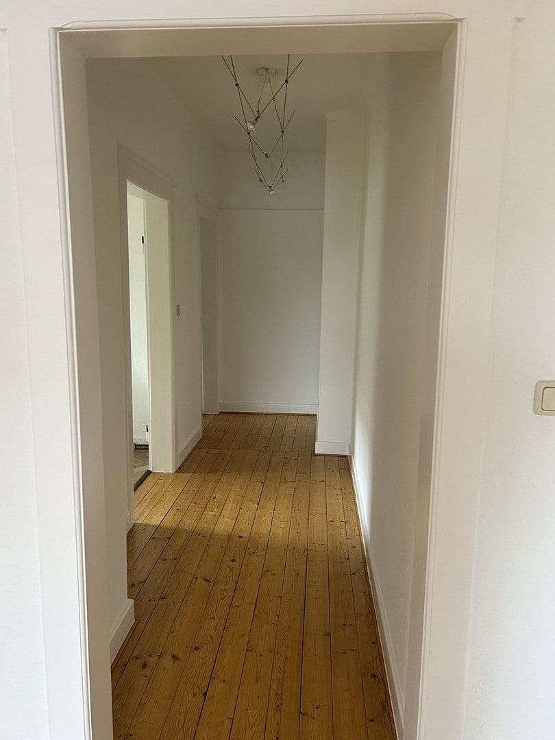 Pronájem bytu 3+1 65 m², Pfalzstraße 00, Bad Kreuznach, Porýní-Falc Pronájem bytu 3+1 65 m², Pfalzstraße 00, Bad Kreuznach, Porýní-Falc