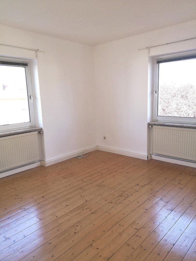 Pronájem bytu 3+1 65 m², Pfalzstraße 00, Bad Kreuznach, Porýní-Falc Pronájem bytu 3+1 65 m², Pfalzstraße 00, Bad Kreuznach, Porýní-Falc