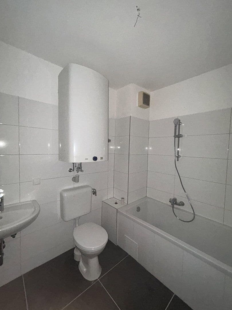 Pronájem bytu 2+1 61 m², In der Atzing 11, Eisenberg (Pfalz), Porýní-Falc Pronájem bytu 2+1 61 m², In der Atzing 11, Eisenberg (Pfalz), Porýní-Falc