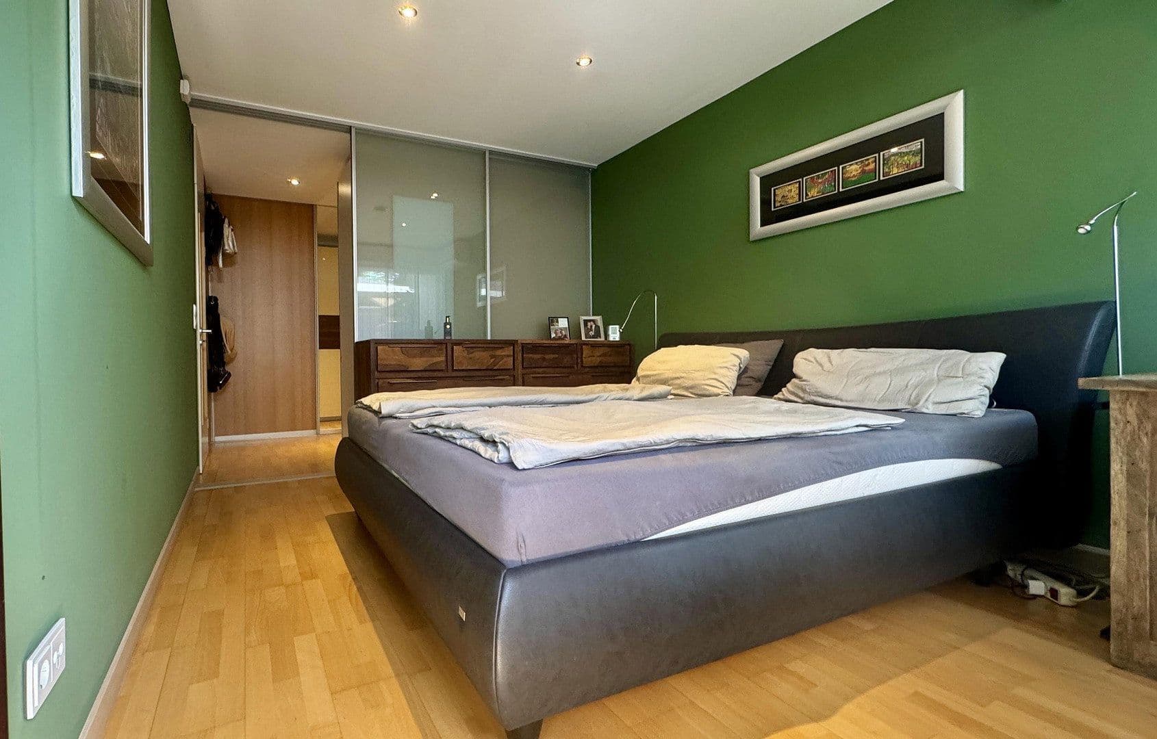 Prodej bytu 3+kk 104 m², Ludwigshafen am Rhein, Porýní-Falc Prodej bytu 3+kk 104 m², Ludwigshafen am Rhein, Porýní-Falc