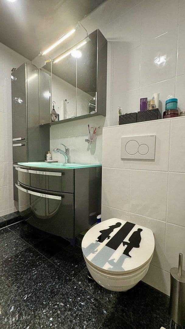Prodej bytu 3+kk 104 m², Ludwigshafen am Rhein, Porýní-Falc Prodej bytu 3+kk 104 m², Ludwigshafen am Rhein, Porýní-Falc