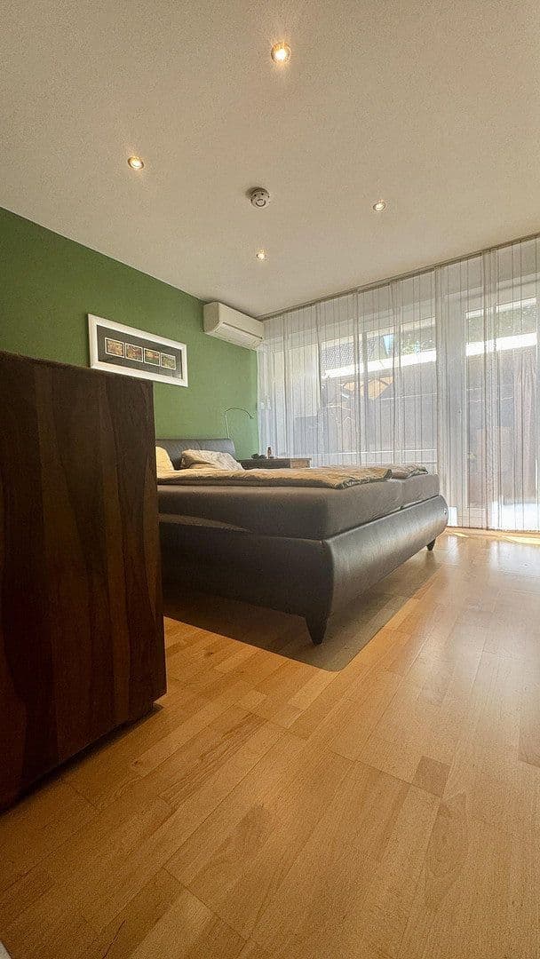 Prodej bytu 3+kk 104 m², Ludwigshafen am Rhein, Porýní-Falc Prodej bytu 3+kk 104 m², Ludwigshafen am Rhein, Porýní-Falc