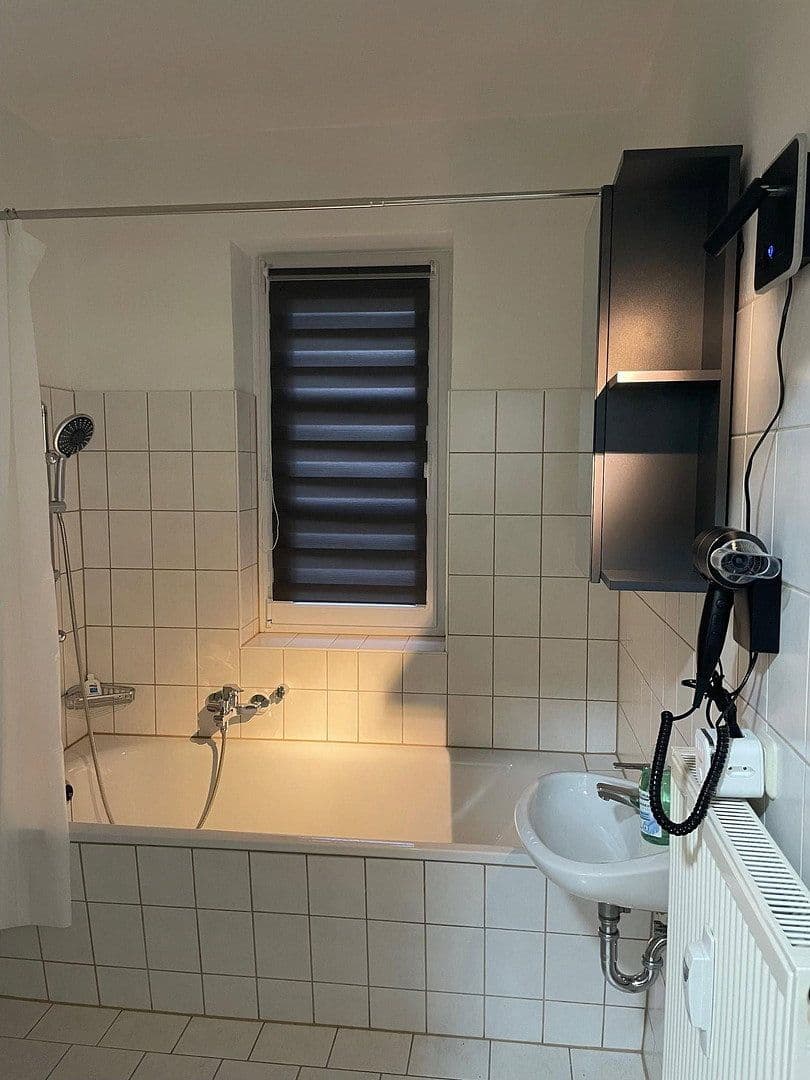Prodej bytu 2+1 40 m², Reusaer Straße 21, Plauen, Sasko Prodej bytu 2+1 40 m², Reusaer Straße 21, Plauen, Sasko