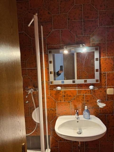 Pronájem bytu 1+1 25 m², Berg, Bavorsko Pronájem bytu 1+1 25 m², Berg, Bavorsko