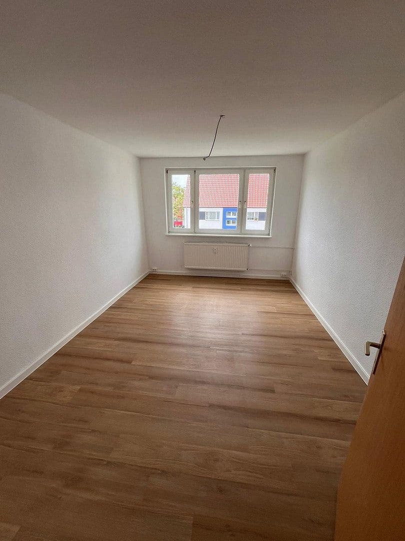 Pronájem bytu 3+1 56 m², Straße der Jugend 16, Bad Kleinen, Mecklenburg-Vorpommern Pronájem bytu 3+1 56 m², Straße der Jugend 16, Bad Kleinen, Mecklenburg-Vorpommern