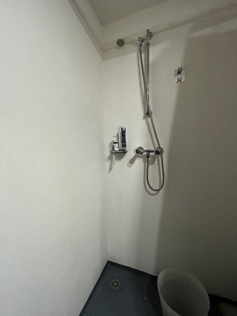 Prodej bytu 2+1 46 m², Hildener Str. 101, Düsseldorf, Severní Porýní-Vestfálsko Prodej bytu 2+1 46 m², Hildener Str. 101, Düsseldorf, Severní Porýní-Vestfálsko