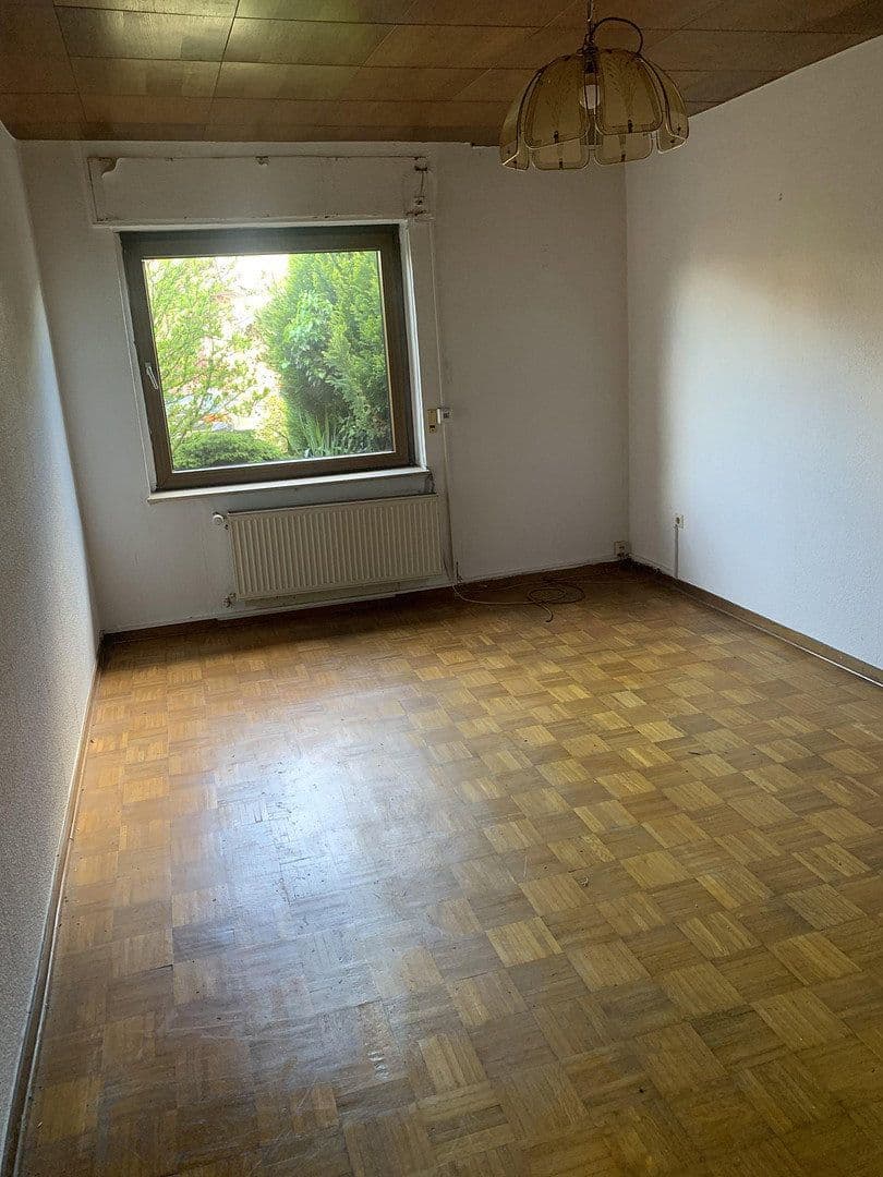 Prodej domu 144 m², pozemek 529 m², Dormagen, Severní Porýní-Vestfálsko Prodej domu 144 m², pozemek 529 m², Dormagen, Severní Porýní-Vestfálsko