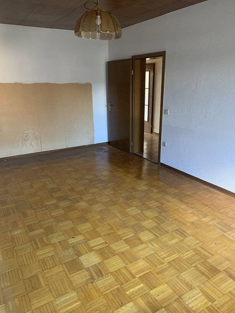 Prodej domu 144 m², pozemek 529 m², Dormagen, Severní Porýní-Vestfálsko Prodej domu 144 m², pozemek 529 m², Dormagen, Severní Porýní-Vestfálsko