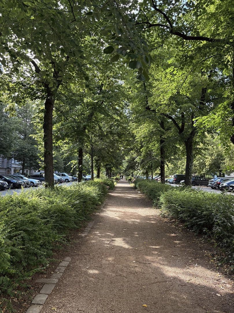 Prodej bytu 1+1 47 m², Metzer Str 17, Berlin, Berlín Prodej bytu 1+1 47 m², Metzer Str 17, Berlin, Berlín