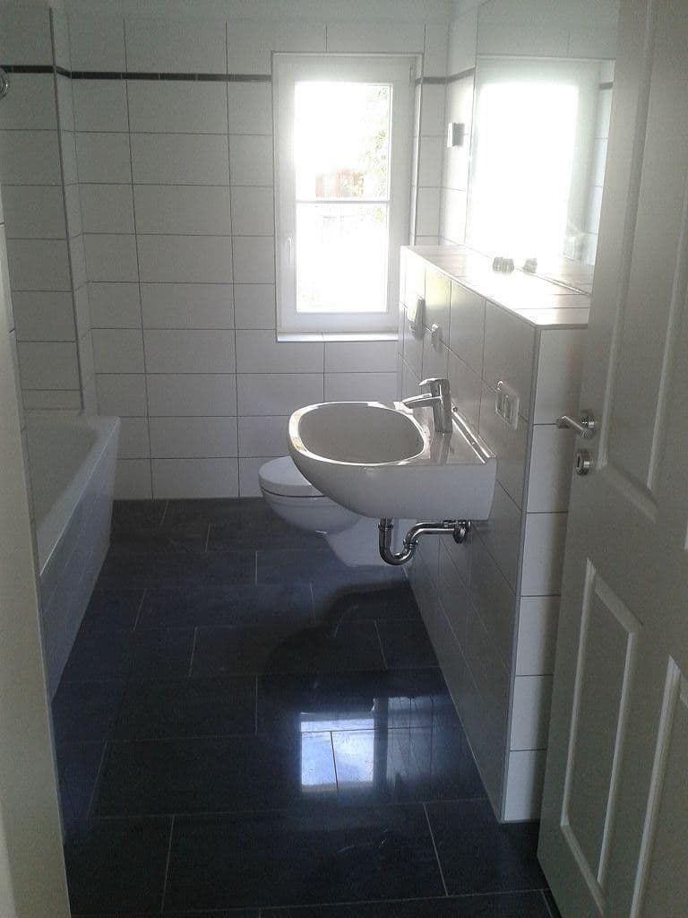 Pronájem bytu 2+1 45 m², Taucha, Sasko Pronájem bytu 2+1 45 m², Taucha, Sasko