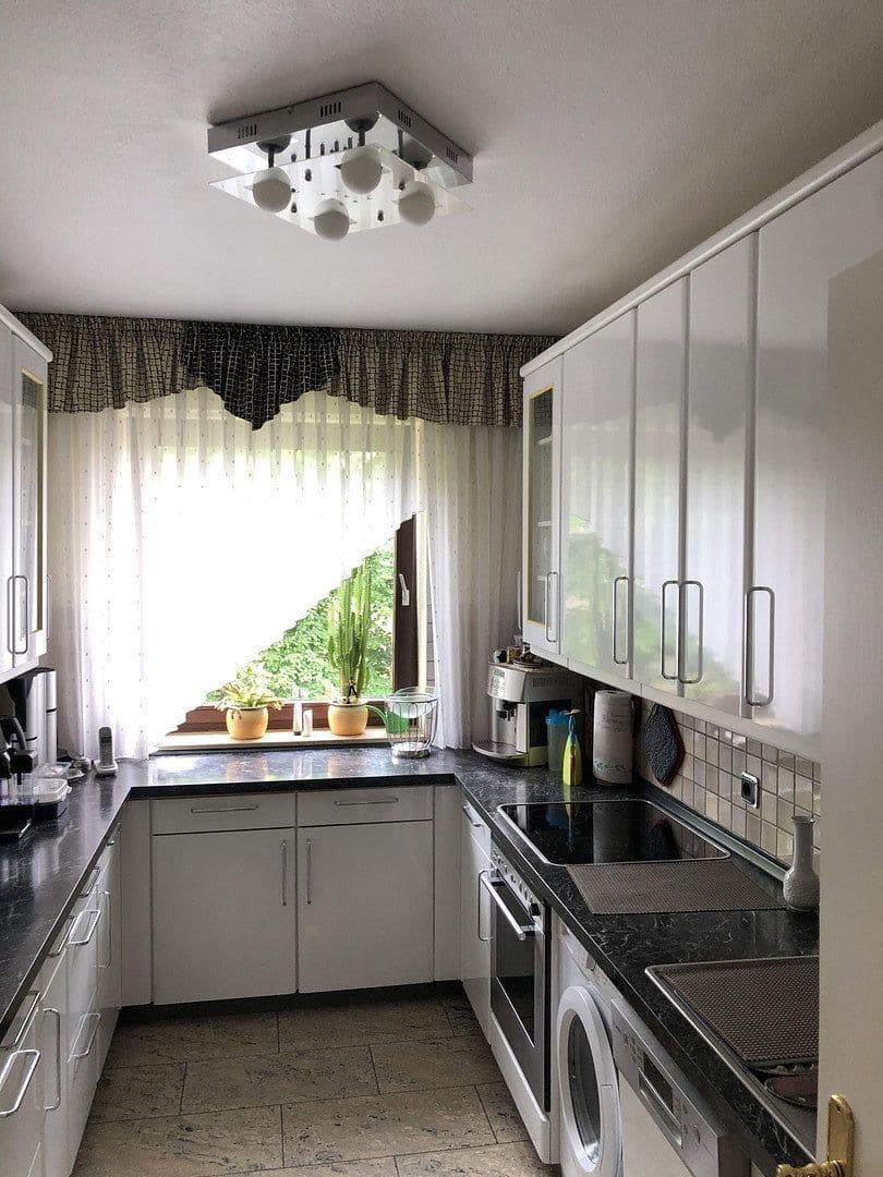 Pronájem bytu 3+1 92 m², Nürnberg, Bavorsko Pronájem bytu 3+1 92 m², Nürnberg, Bavorsko