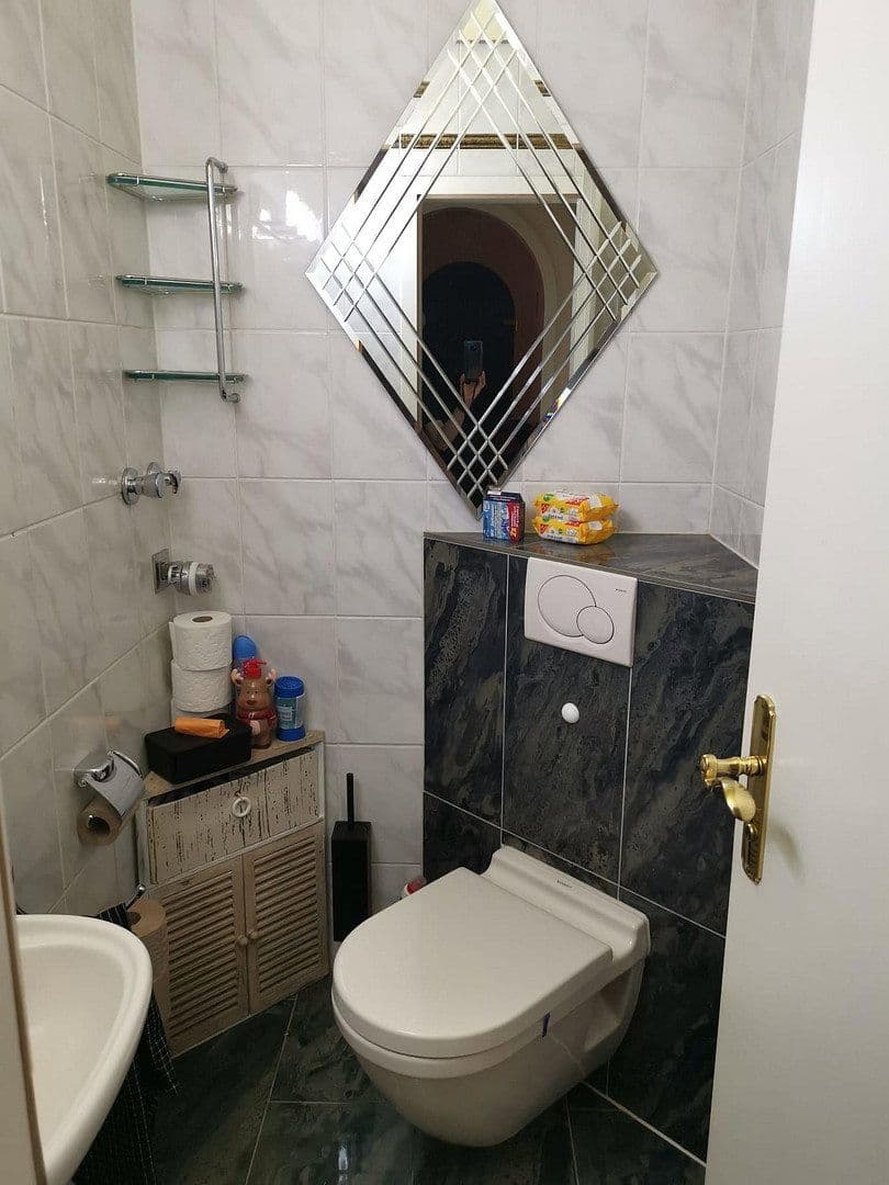 Pronájem bytu 3+1 92 m², Nürnberg, Bavorsko Pronájem bytu 3+1 92 m², Nürnberg, Bavorsko
