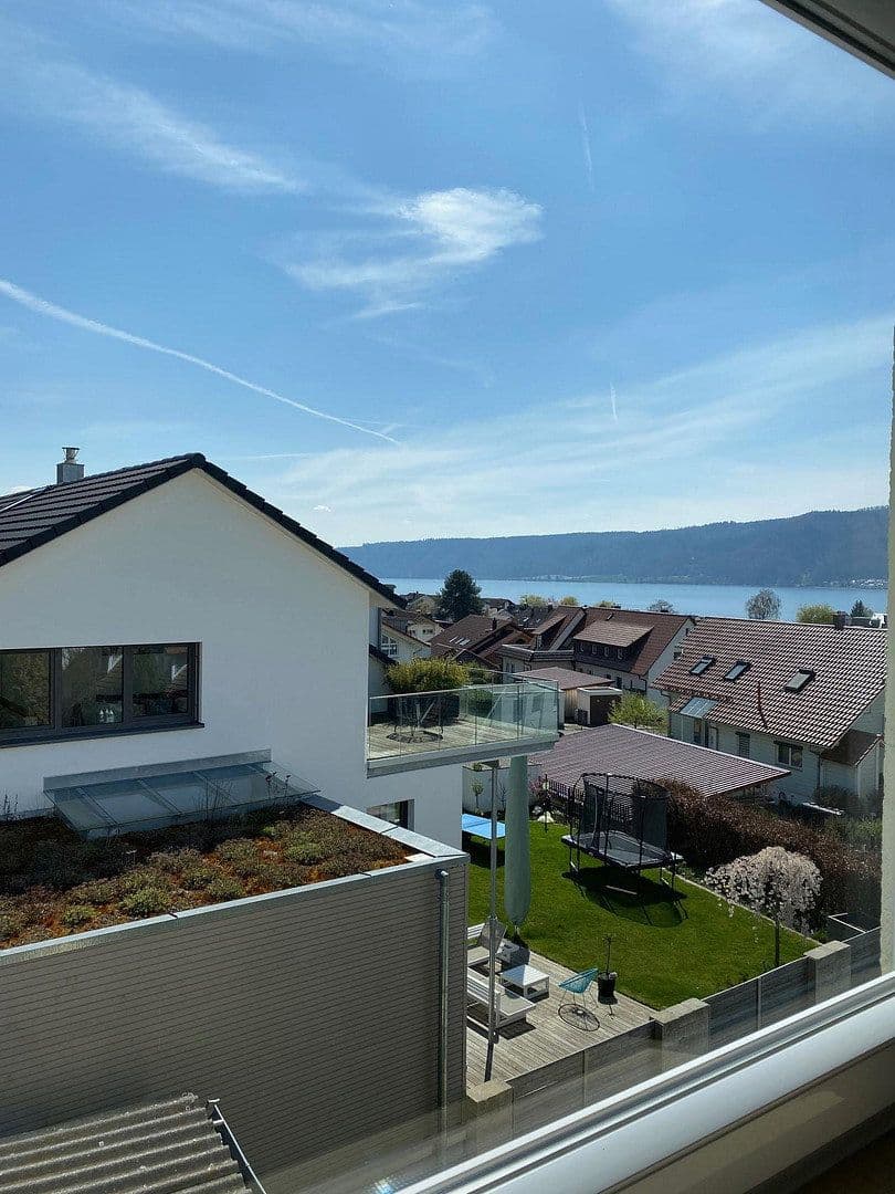 Pronájem bytu 7+1 200 m², Am Blütenhang 10, Bodman-Ludwigshafen, Bádensko-Württembersko Pronájem bytu 7+1 200 m², Am Blütenhang 10, Bodman-Ludwigshafen, Bádensko-Württembersko