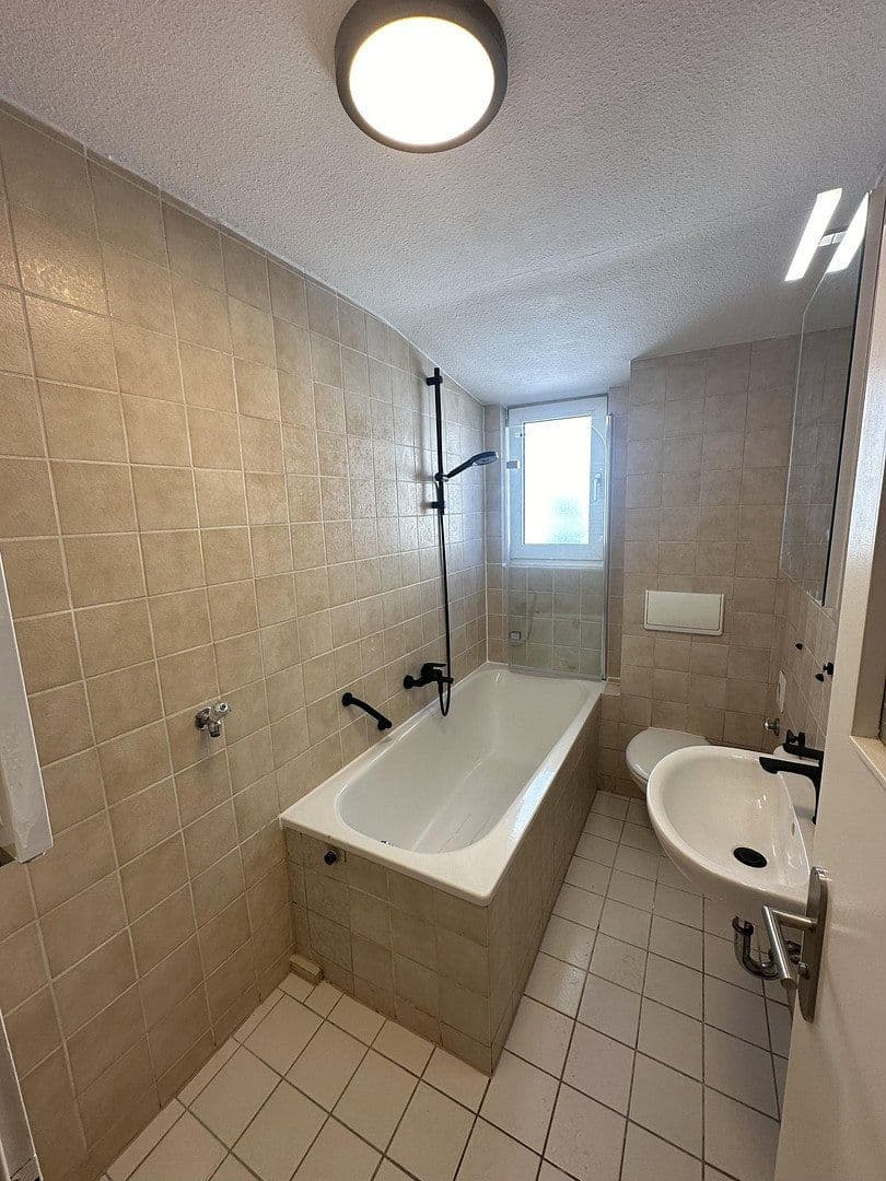Pronájem bytu 3+1 54 m², Regensburgerstrasse 66a, Amberg, Bavorsko Pronájem bytu 3+1 54 m², Regensburgerstrasse 66a, Amberg, Bavorsko