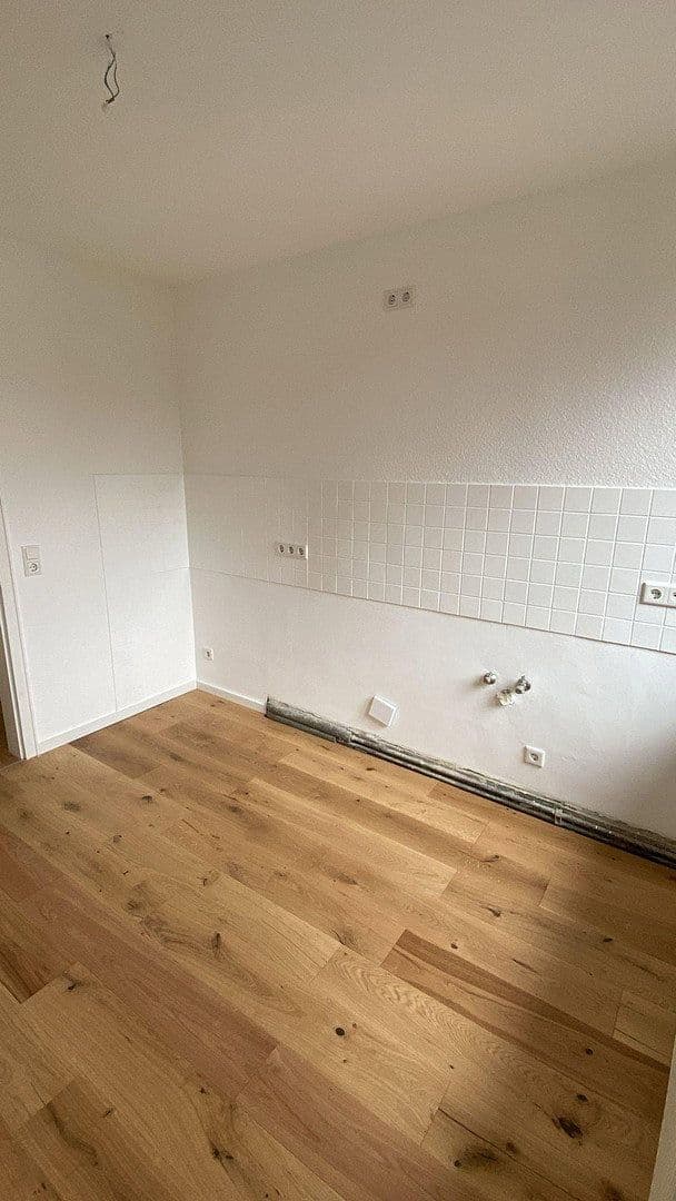 Pronájem bytu 1+1 74 m², Köln, Severní Porýní-Vestfálsko Pronájem bytu 1+1 74 m², Köln, Severní Porýní-Vestfálsko