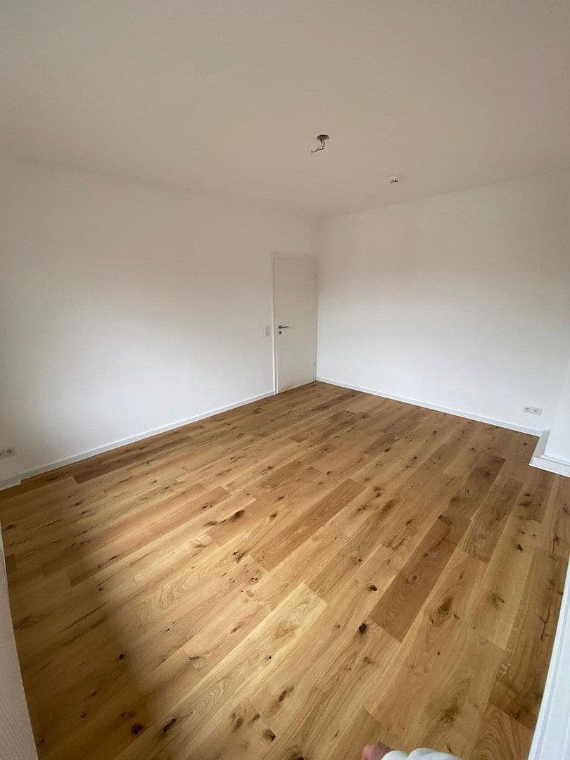 Pronájem bytu 1+1 74 m², Köln, Severní Porýní-Vestfálsko Pronájem bytu 1+1 74 m², Köln, Severní Porýní-Vestfálsko