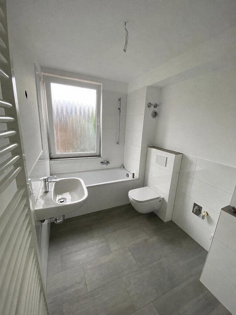 Pronájem bytu 1+1 74 m², Köln, Severní Porýní-Vestfálsko Pronájem bytu 1+1 74 m², Köln, Severní Porýní-Vestfálsko
