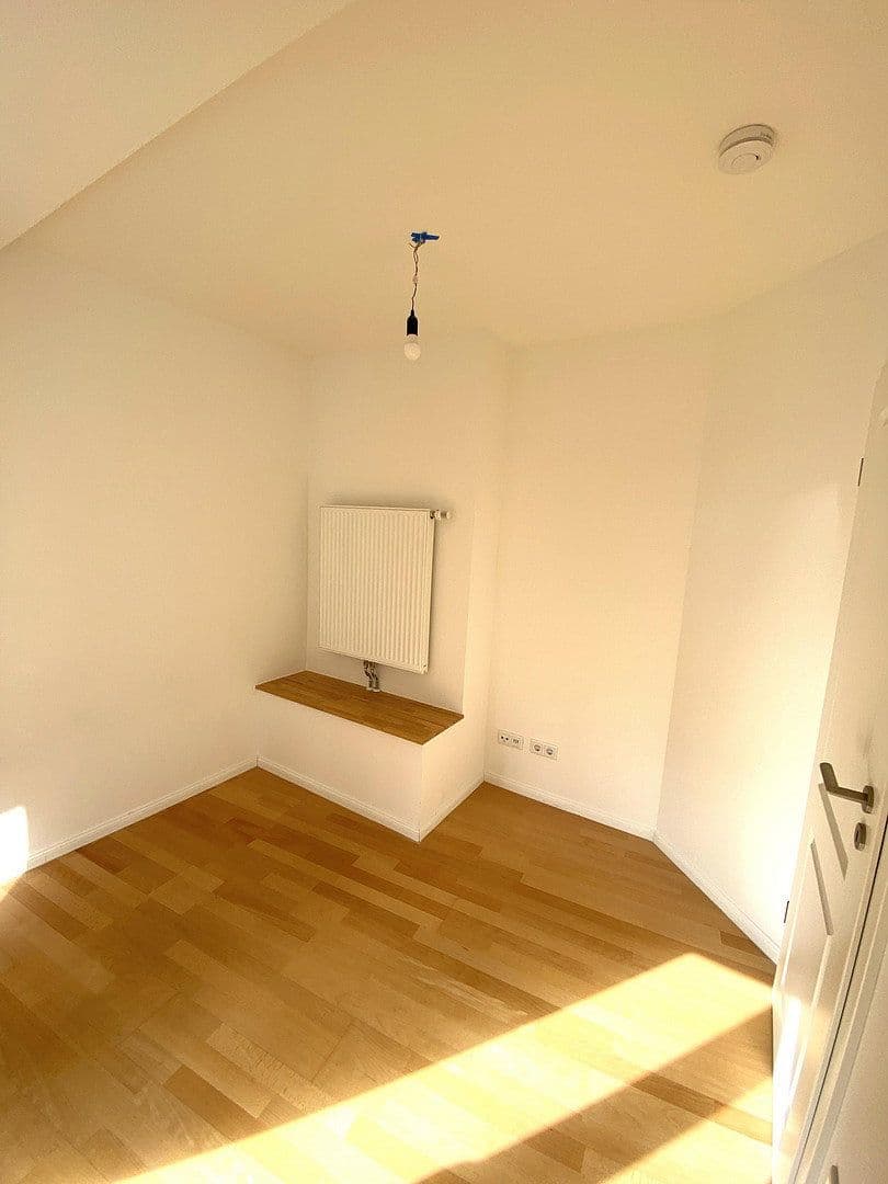 Pronájem bytu 3+1 72 m², Schweppermannstr.0, Nürnberg, Bavorsko Pronájem bytu 3+1 72 m², Schweppermannstr.0, Nürnberg, Bavorsko