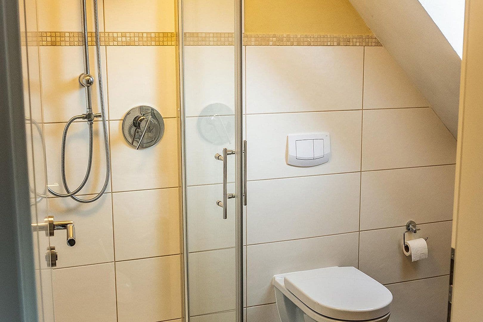 Prodej domu 320 m², pozemek 4.650 m², Schluchsee, Bádensko-Württembersko Prodej domu 320 m², pozemek 4.650 m², Schluchsee, Bádensko-Württembersko