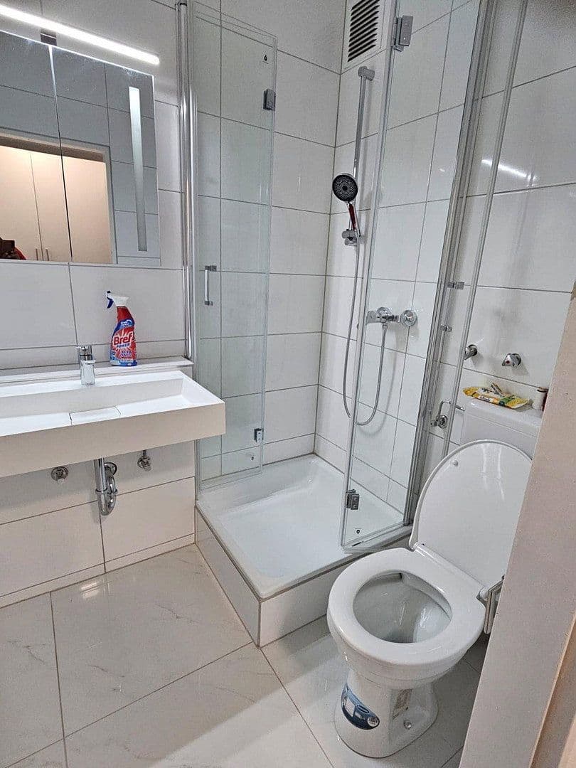 Prodej bytu 1+1 33 m², Göttingen, Dolní Sasko Prodej bytu 1+1 33 m², Göttingen, Dolní Sasko